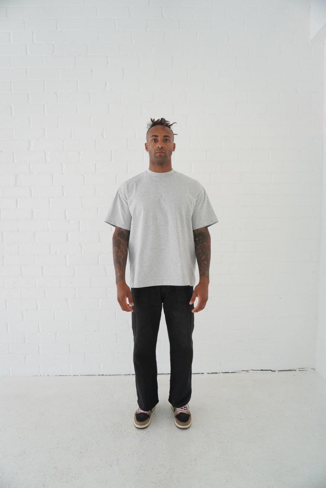 Signature Blank T-Shirt: Marle Grey